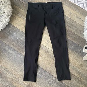Lululemon stretch pant 12